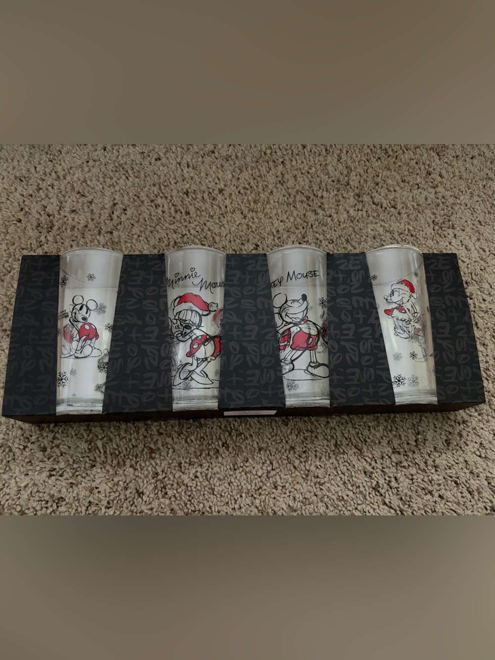 Mickey & Minnie Holiday Glasses Set